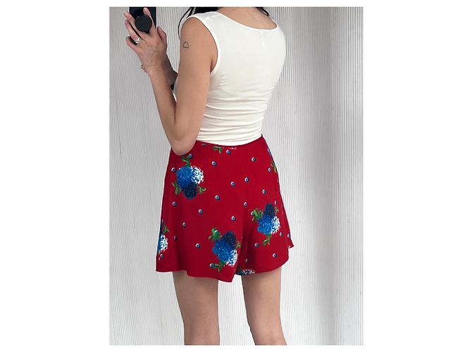 Short floreale rosso di Marc Jacobs - vista 4