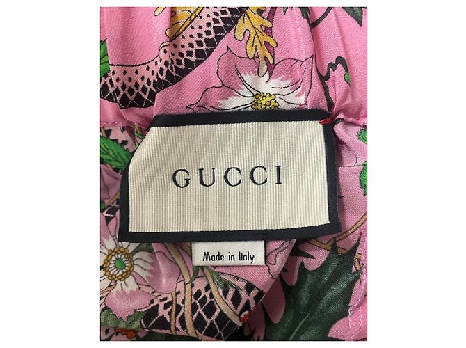 Pantalones con estampado floral de serpiente Gucci en seda rosa - vista 3