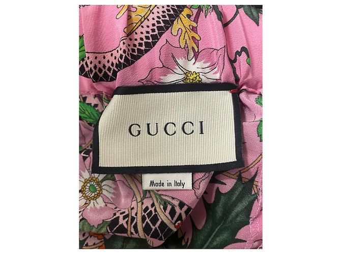 Pantalones con estampado floral de serpiente Gucci en seda rosa - vista 6