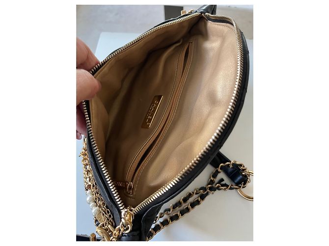 Wallet On Chain Banane Chanel catene perle Gold hardware - vista 6