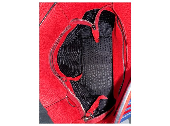 Vitello Borsa a mano Prada in pelle rossa Rosso - vista 9