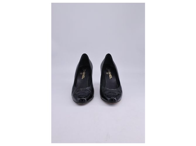Timeless Décolleté Chanel CC Cap Toe in pelle nera Nero - vista 9