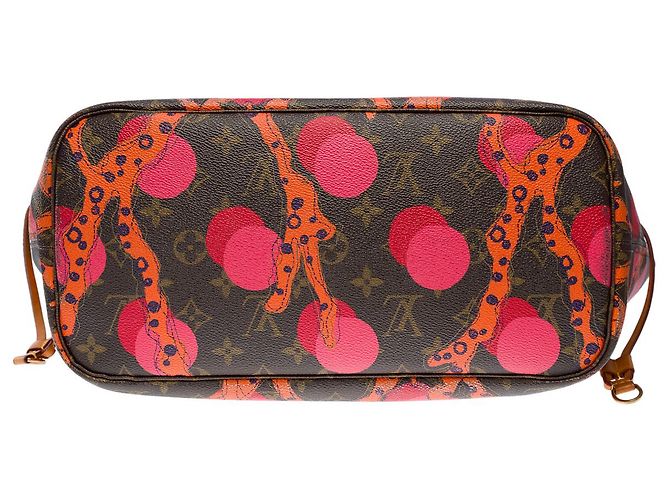 LOUIS VUITTON Neverfull Bag in Brown Canvas - 101874 - view 11