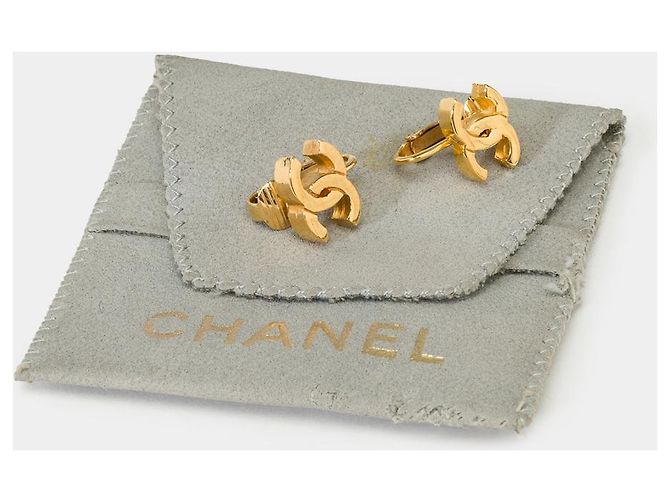 Gioielli CHANEL CC in metallo dorato - 101640 D'oro - vista 2