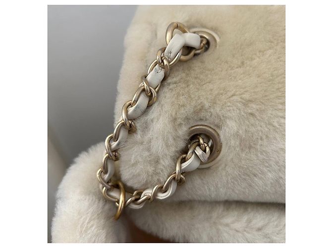 Zainetto Chanel Duma in tweed e pelle beige - vista 9