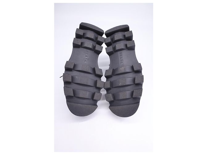 Zapatos Derby Prada Rocksand en cuero negro - vista 11