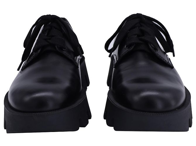 Zapatos Derby Prada Rocksand en cuero negro - vista 2