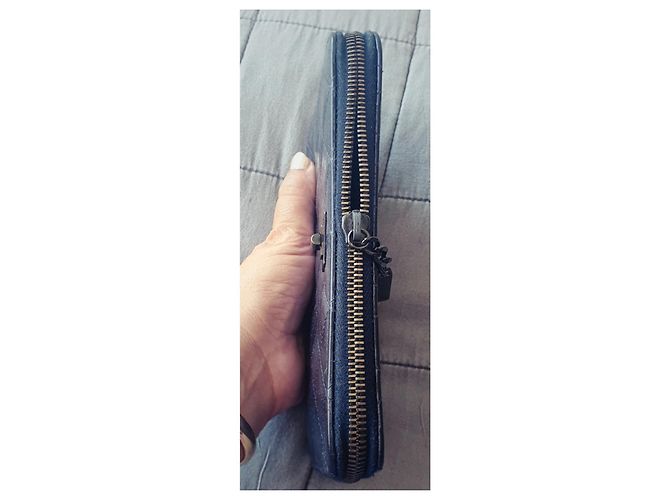 Cartera Chanel 2.55 en cuero azul iridiscente - vista 7