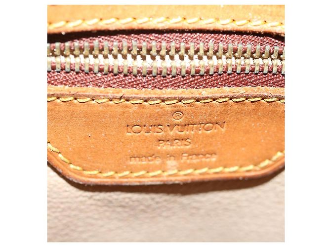 LOUIS VUITTON Monogram Bucket PM Shoulder Bag M42238 LV Auth fm3321 - view 17
