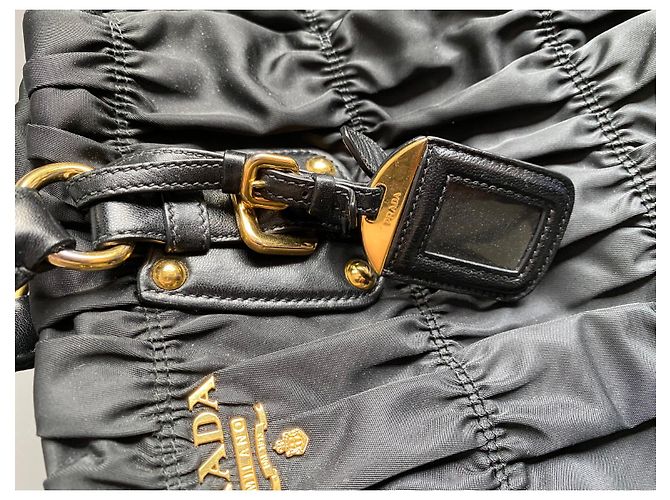Borsa Tote Prada Tessuto Nylon Gaufre Nera Nero - vista 11