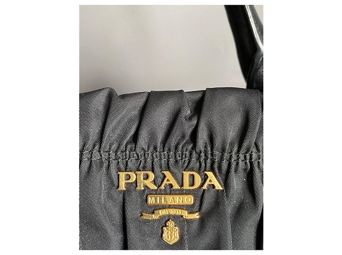 Borsa Tote Prada Tessuto Nylon Gaufre Nera Nero - vista 12
