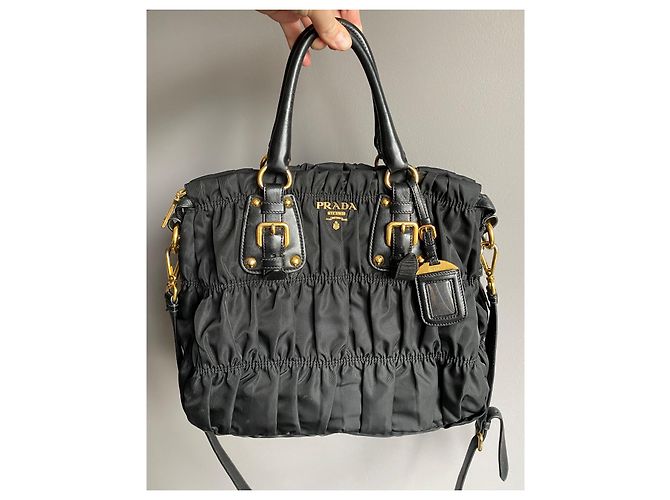 Borsa Tote Prada Tessuto Nylon Gaufre Nera Nero - vista 5