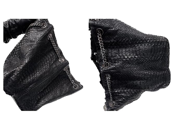 Chanel Sac fourre-tout Python Noir - vue 9