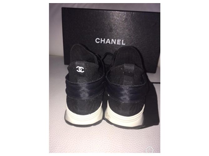 Chanel Sneaker schwarz Stoff Größe 39 - Ansicht 3