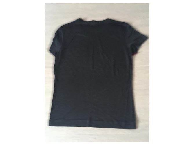 Camisetas Louis Vuitton Negro Roja Monograma - vista 3