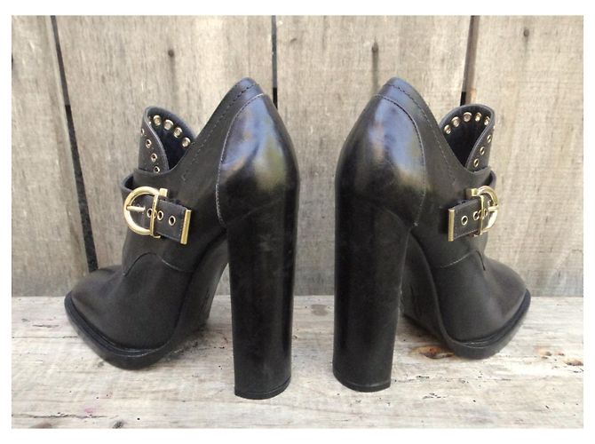 Stivaletti Salvatore Ferragamo Gancini in pelle nera Nero - vista 4