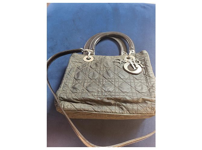 Borsa Christian Dior Lady Dior in nylon marrone - vista 3