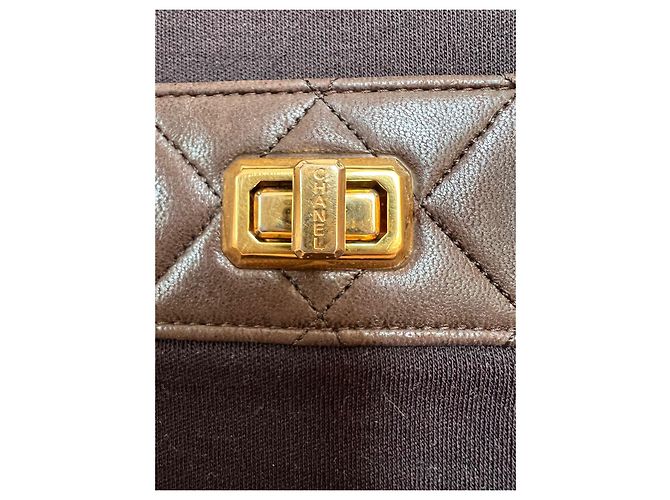 2.55 Bolsa Chanel em couro acolchoado marrom - vista 4