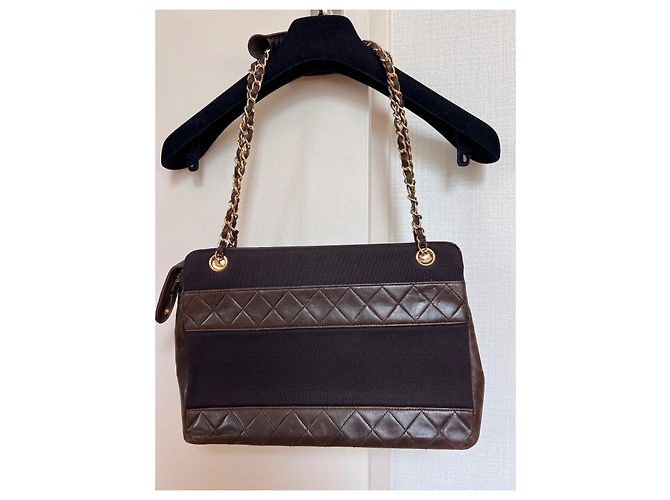 2.55 Bolsa Chanel em couro acolchoado marrom - vista 5