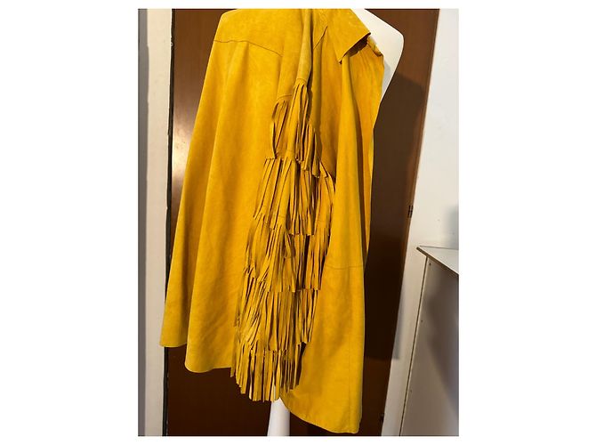 Moschino Lederjacke Gelb Wildleder mit Fransenärmeln - Ansicht 2
