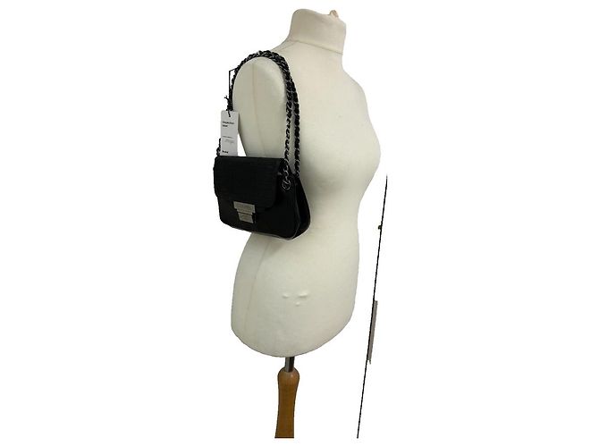 Chanel Borsa a tracolla in pelle nera e catena argento Nero Silver hardware - vista 18