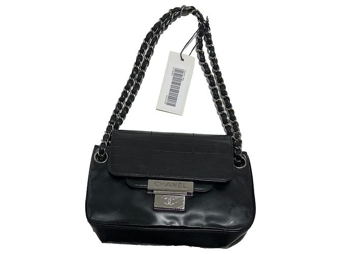 Chanel Borsa a tracolla in pelle nera e catena argento Nero Silver hardware - vista 5