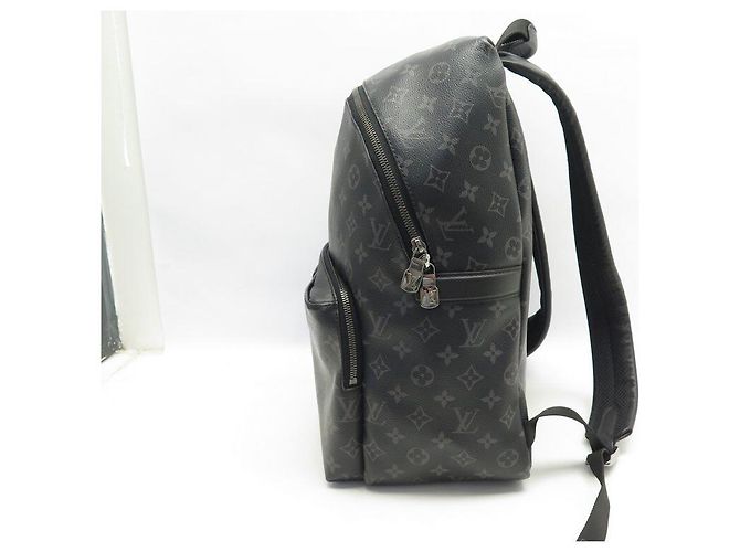NEW LOUIS VUITTON DISCOVERY MM BACKPACK MONOGRAM CANVAS ECLIPSE BACKPACK Grey - view 4