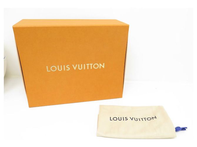 NEUF BASKETS LOUIS VUITTON 1A8EAW RIVOLI SNEAKER BOOT MONOGRAM ECLIPSE 8 42 Gris - vue 14