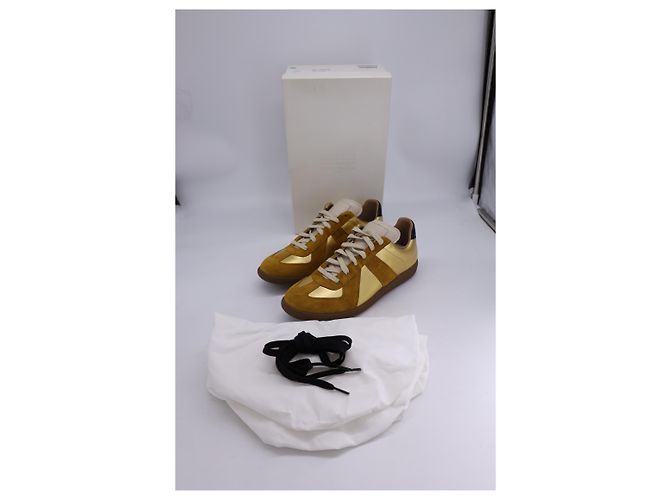 Maison Martin Margiela Sneakers stringate Maison Margiela Replica in pelle dorata e pelle scamosciata marrone - vista 16