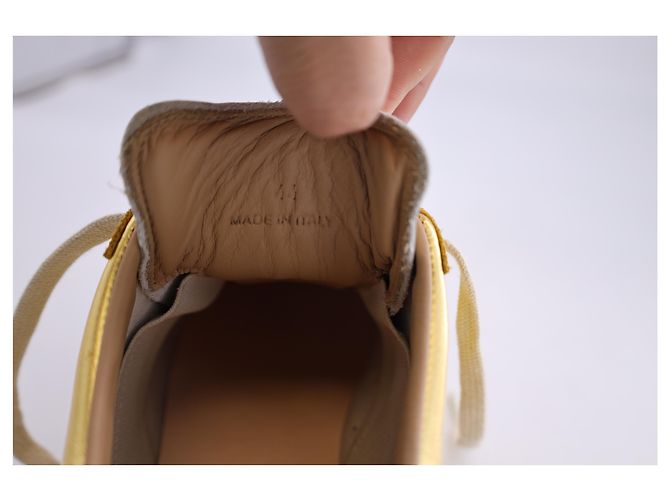 Maison Martin Margiela Sneakers stringate Maison Margiela Replica in pelle dorata e pelle scamosciata marrone - vista 20