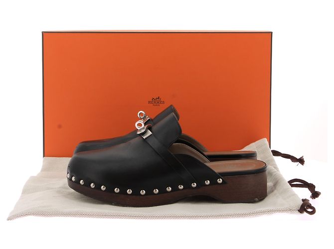 Kelly Hermès HERMES  Mules & clogs T.eu 39 leather Black - view 3