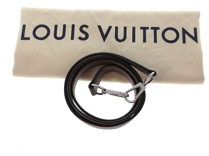 Louis Vuitton Monogramma Blu Mahina Babylone Catena BB Blu chiaro - vista 14