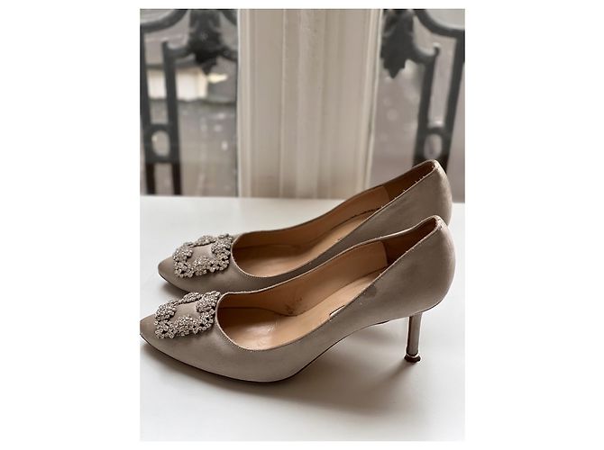 Manolo Blahnik décolleté Hangisi 39 Marrone chiaro - vista 2