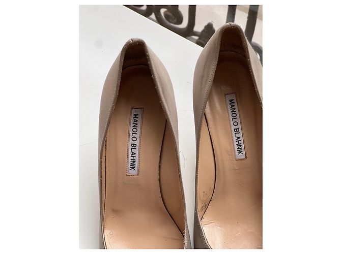 Manolo Blahnik décolleté Hangisi 39 Marrone chiaro - vista 5