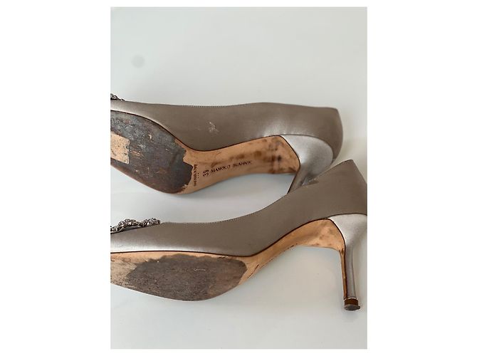 Manolo Blahnik décolleté Hangisi 39 Marrone chiaro - vista 7
