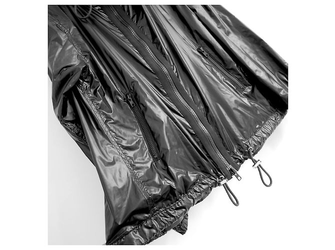 Sacai Luck Schwarzer Super-Flared Anorak-Mantel - Ansicht 3