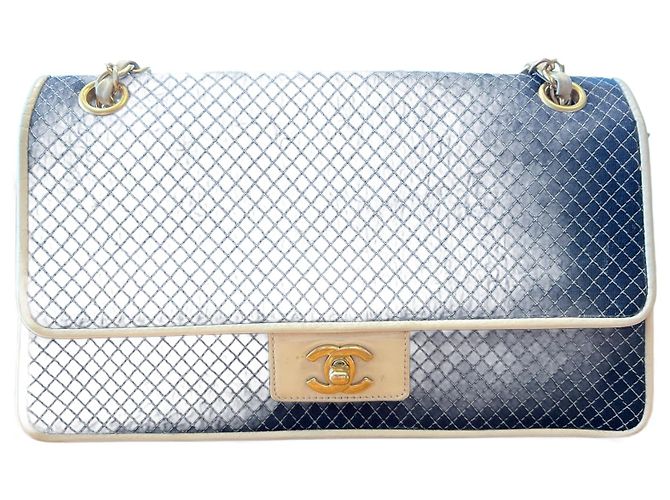 Timeless Borsa Chanel Flap Blu Tweed - vista 2