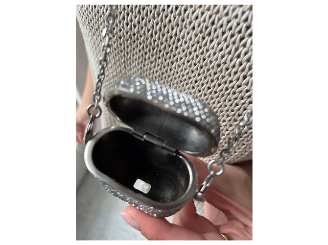 First Custodia per Airpods Balenciaga - vista 4