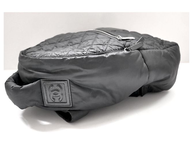 Mochila de nylon Chanel Coco Cocoon Negro - vista 3