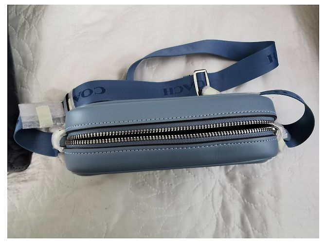 Borsa Camera Coach in pelle blu chiaro - vista 11