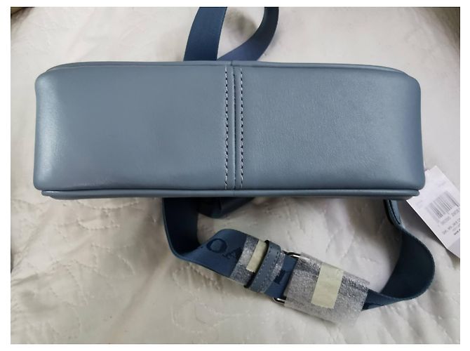 Borsa Camera Coach in pelle blu chiaro - vista 12