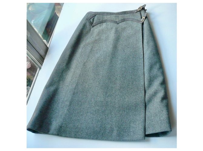 Hermès Falda cruzada de lana gris HERMES SPORT T40 - vista 4