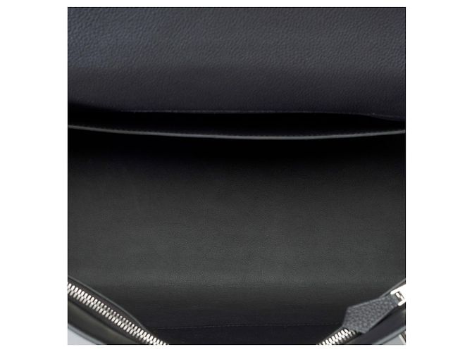 Hermès HERMES Kelly 40 Bag in Black Leather - 101900 - view 9