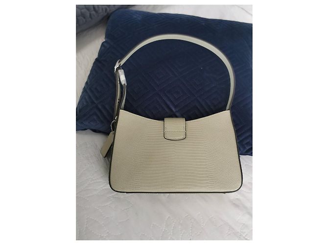 Sac à main Coach en cuir vert effet python Vert clair Bijouterie argentée - vue 15