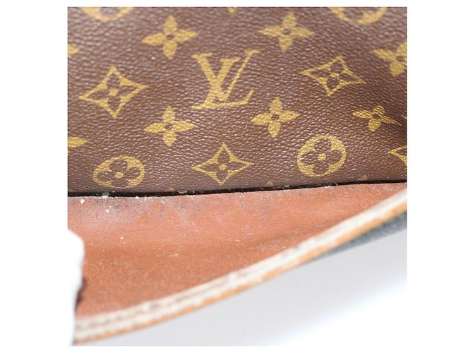 LOUIS VUITTON Pochette Monogramme Compiègne 28 M51845 Auth LV 73004 - vue 20