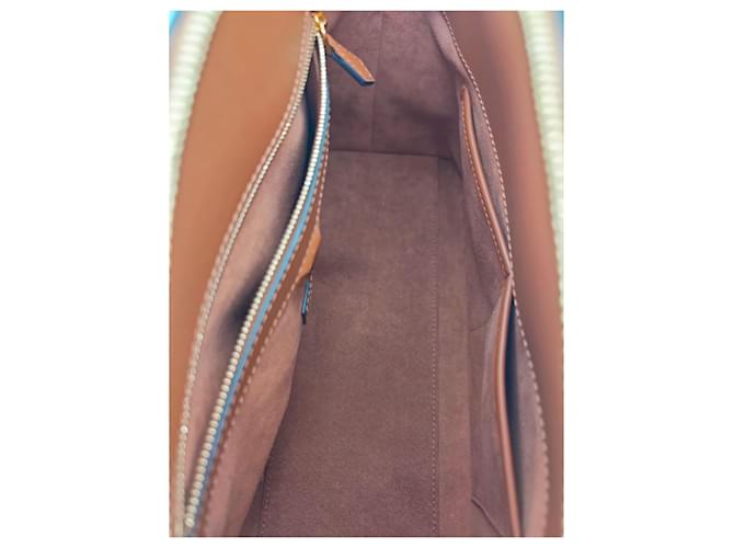 Lockit Borsa Louis Vuitton Lock It MM Marrone - vista 8