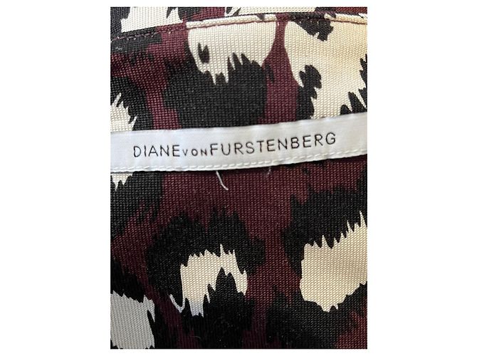 Diane Von Furstenberg Vestido de seda DvF Reina dos EUA com padrão de animal abstrato Multicor - vista 4