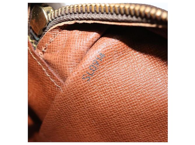 LOUIS VUITTON Monogramma Compiegne 28 Pochette M51845 LV Auth 73002 - vista 12