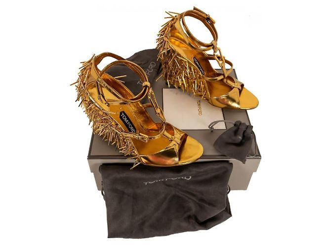 Décolleté Tom Ford in pelle dorata D'oro - vista 4