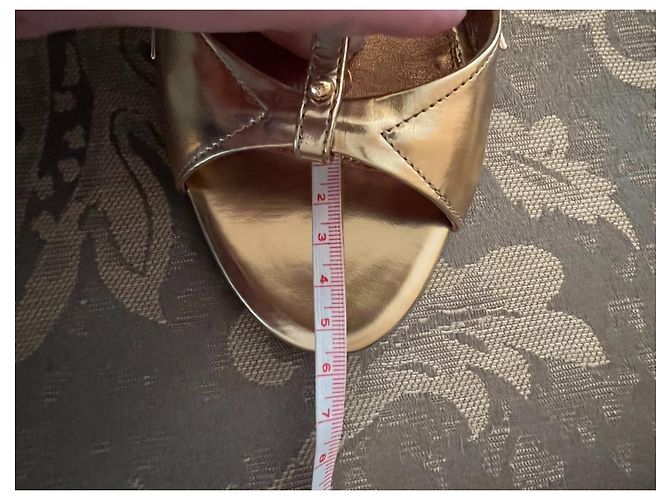 Décolleté Tom Ford in pelle dorata D'oro - vista 9